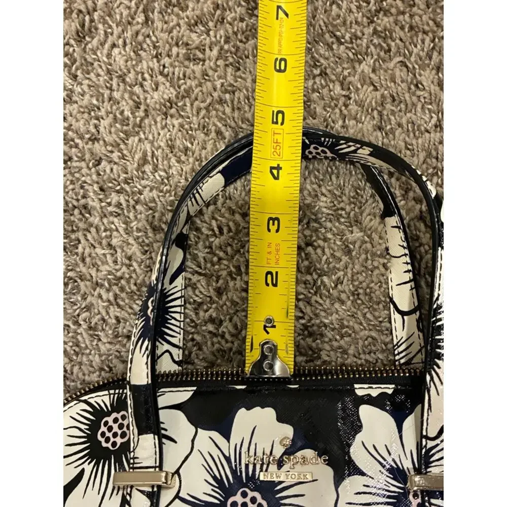 Kate Spade New York Cedar Street Floral Maise Satchel Bag Black and White 426